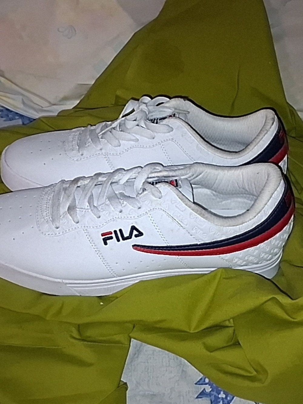 Fila White Low-Top Sneakers with Navy & Red Accents